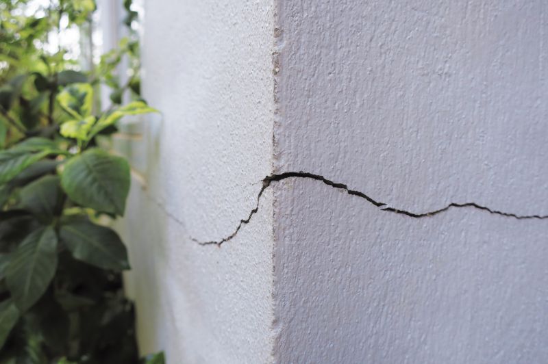 Structural Crack Repair in Charlotte County, FL